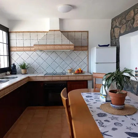 Casa El Olivo Panoramic Views La Asomada (Lanzarote)